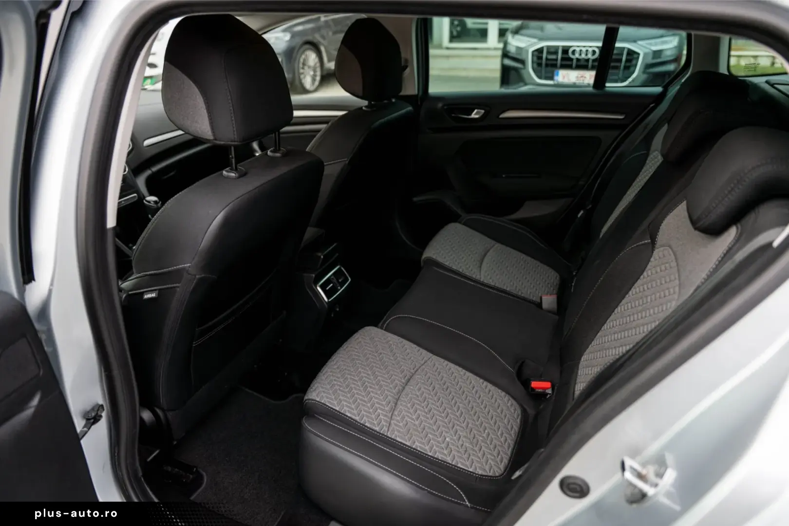 Renault Megane TCe 140 GPF LIMITED