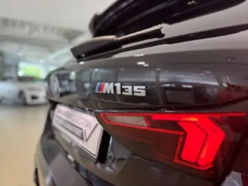 BMW M135 xDrive F70 Panorama HUD H K Memory