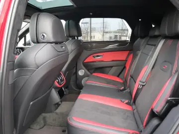 BENTLEY Bentayga V8 S  NAIM Carbon Styling