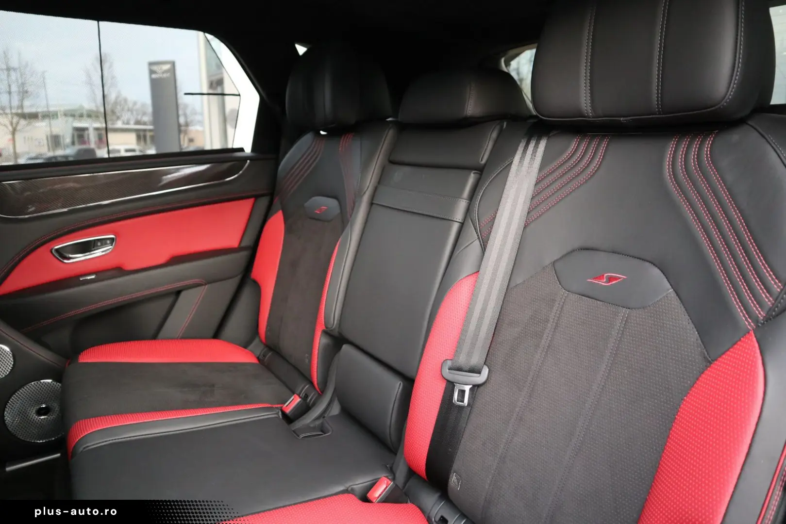 BENTLEY Bentayga V8 S  NAIM Carbon Styling