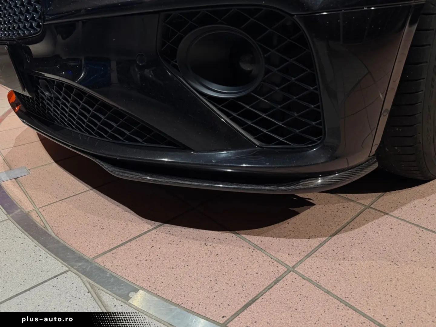 BENTLEY GT V8 Mulliner Carbon-Exterieur Touring B&O Pano