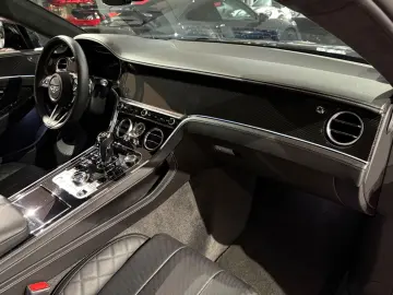 BENTLEY GT V8 Mulliner Carbon-Exterieur Touring B&O Pano