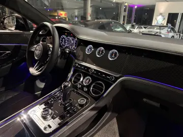 BENTLEY GT V8 Mulliner Carbon-Exterieur Touring B&O Pano