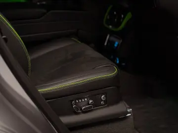 BENTLEY Bentayga S V8 Black Edition