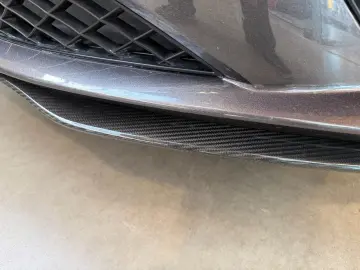 BENTLEY Continental GT V8 Mulliner Specification Carbon