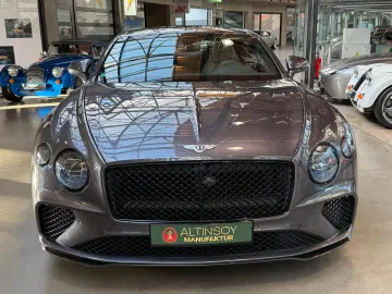 BENTLEY Continental GT V8 Mulliner Specification Carbon
