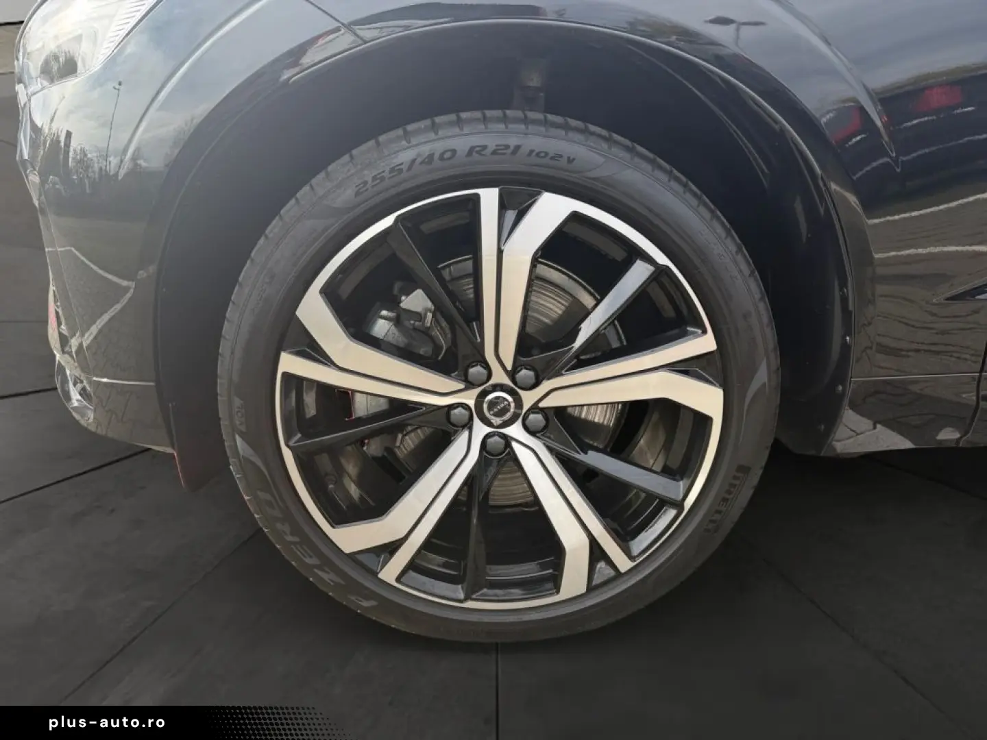 VOLVO XC60 B4 D Plus Dark Frontscheibenheizung AHK sem