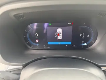 VOLVO XC60 B4 D Plus Dark Frontscheibenheizung AHK sem