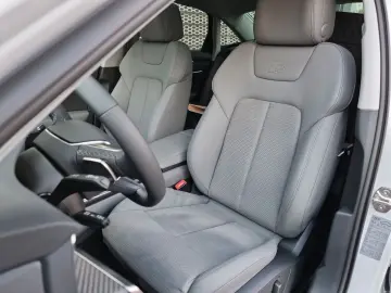 AUDI A6 Limousine 50 TFSIe qu S line MATRIX HuD B&O