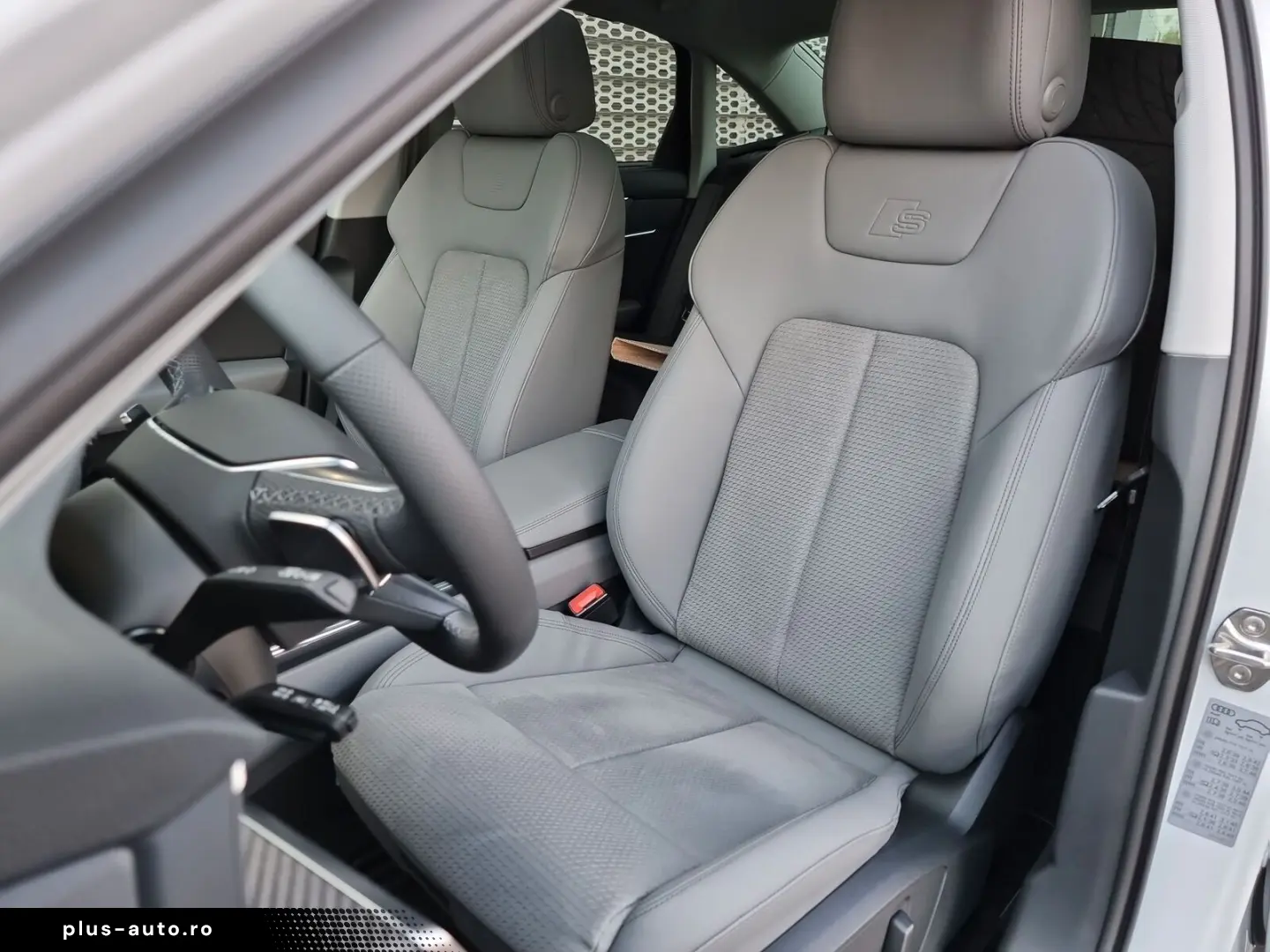 AUDI A6 Limousine 50 TFSIe qu S line MATRIX HuD B&O