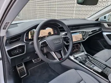 AUDI A6 Limousine 50 TFSIe qu S line MATRIX HuD B&O