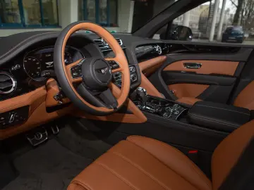 BENTLEY Bentayga 4.0 V8  Front Seat Comfort Mood Light