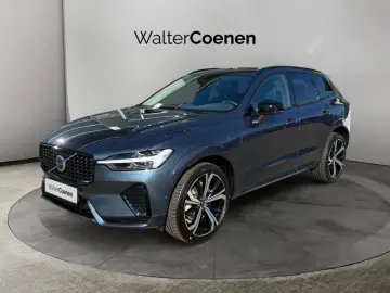 VOLVO XC60 T6 AWD Plug-in Hybrid Plus Dark 360  Busine