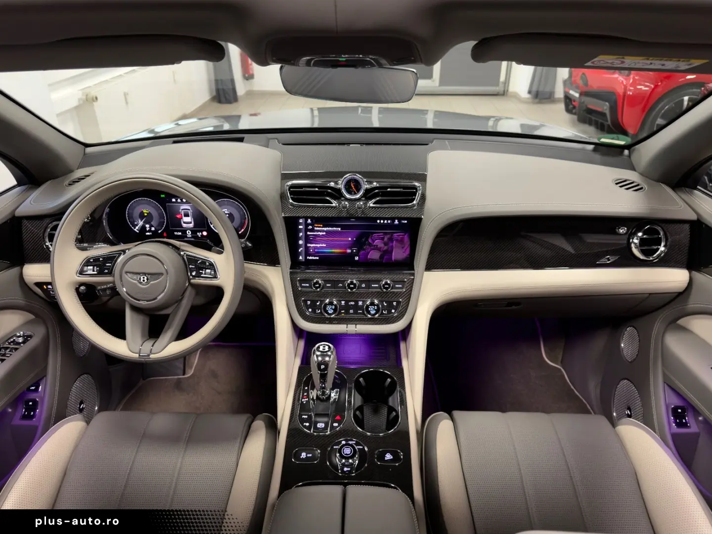 BENTLEY BENTAYGA V8 S CARBON NAIM MASSAGE PANO FULL!