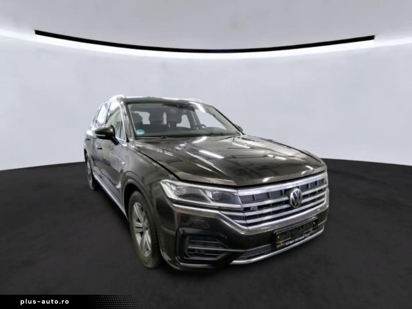 VW Touareg 3.0 TDI DSG 4M ELEGANCE NAVI AHK ACC LED