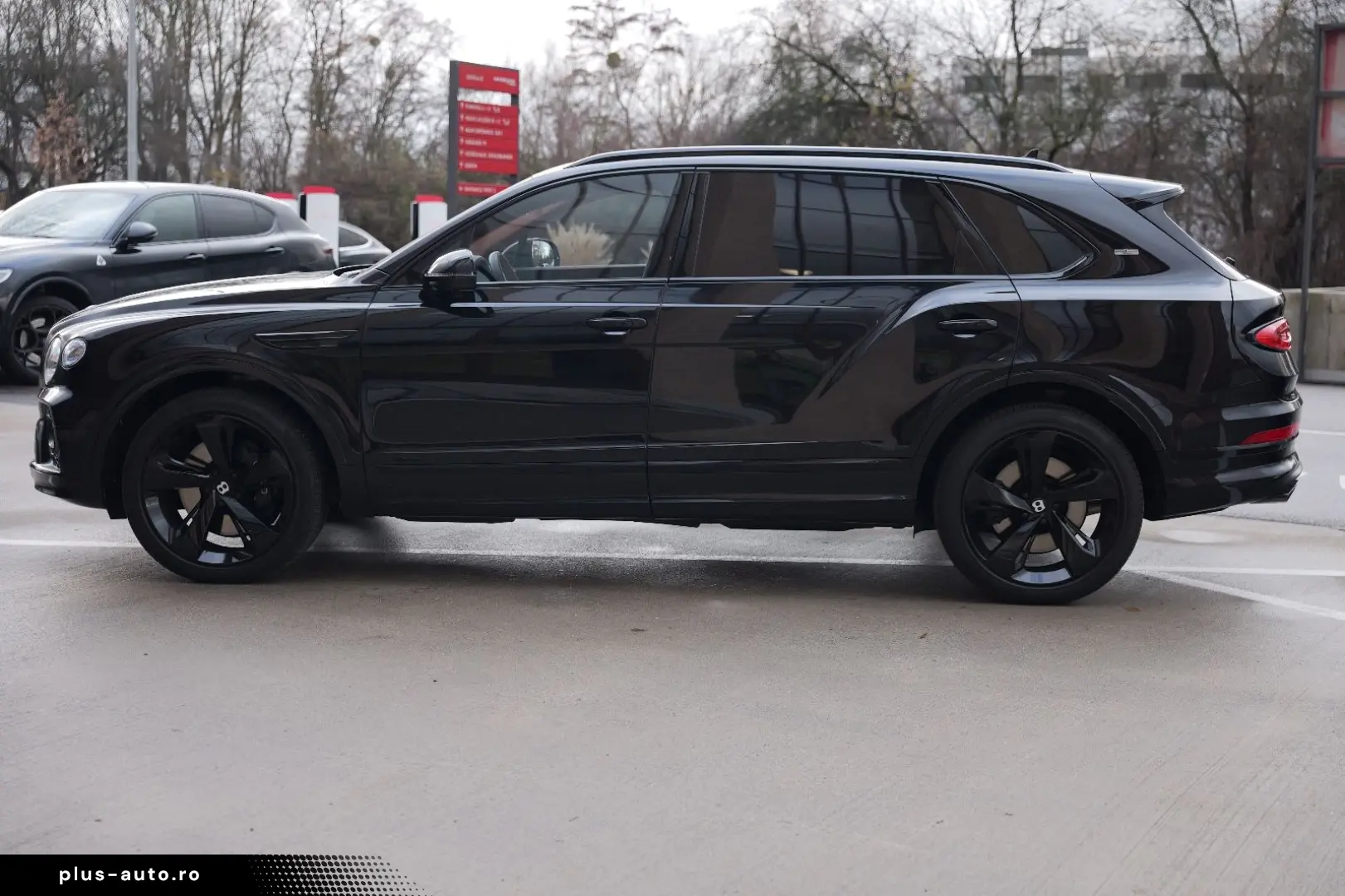 BENTLEY Bentayga 4.0 V8 EWB Azure 4WD Long Lang