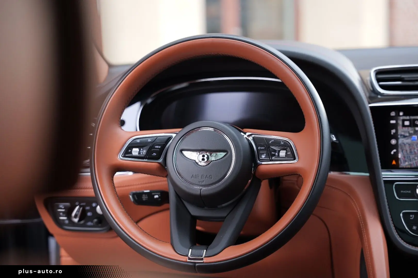 BENTLEY Bentayga 4.0 V8 EWB Azure 4WD Long Lang