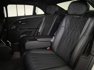 BENTLEY Flying Spur Azure V8