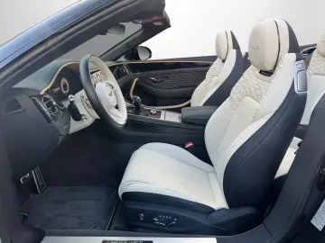 BENTLEY Continental GTC MULLINER V8 HYBRID - MY25