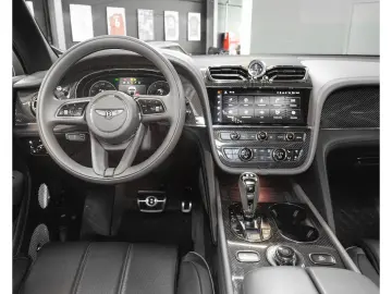 BENTLEY Bentayga V8 FIRST EDITION   STARTECH  LED MULLIN