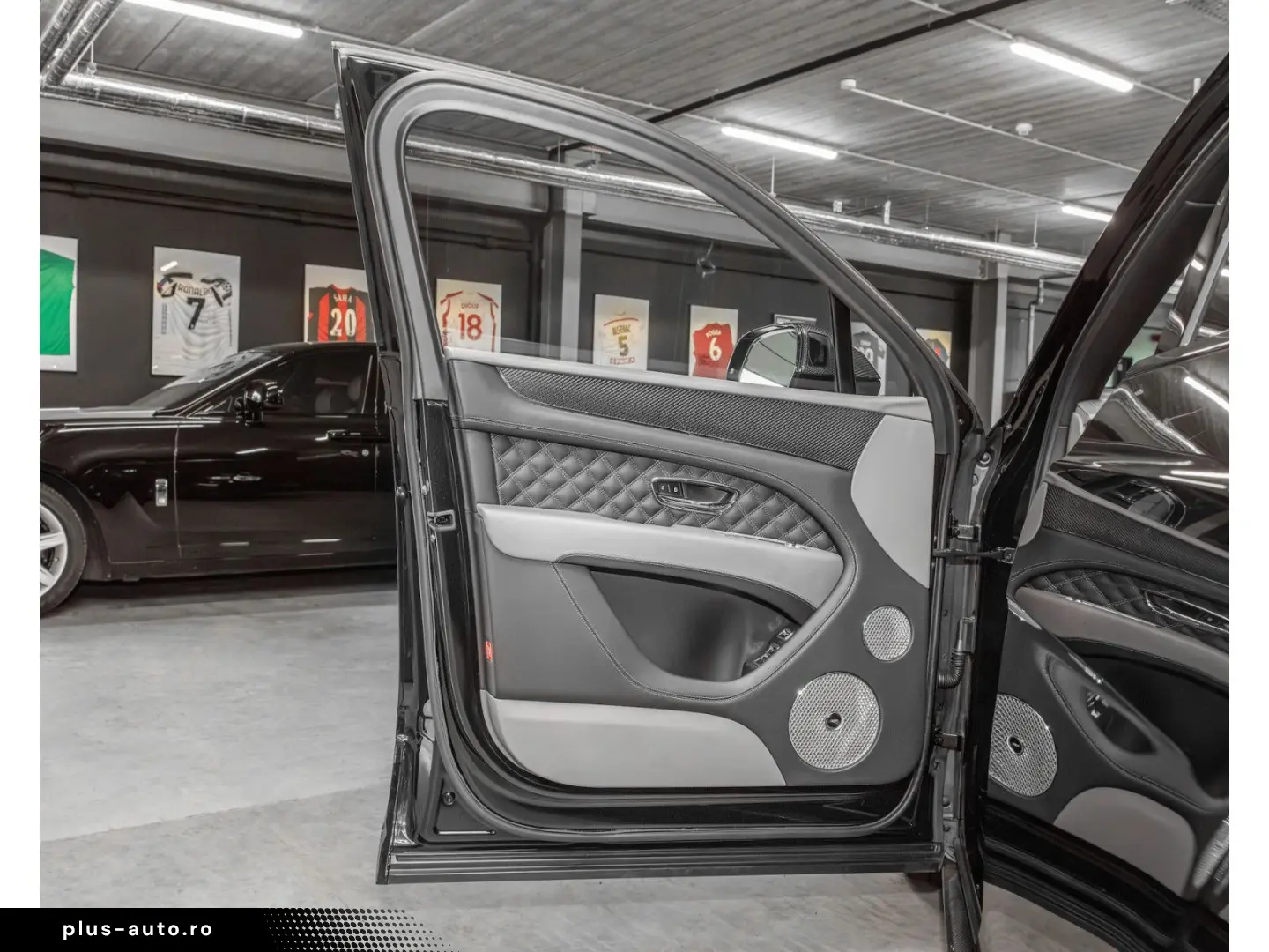 BENTLEY Bentayga V8 FIRST EDITION   STARTECH  LED MULLIN