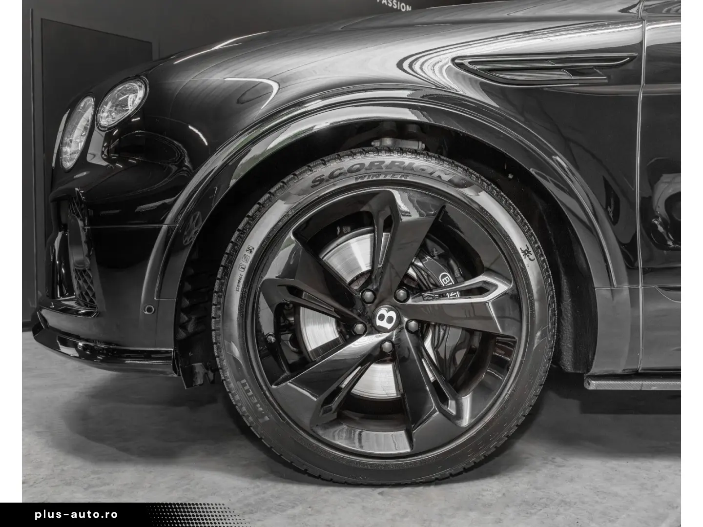 BENTLEY Bentayga V8 FIRST EDITION   STARTECH  LED MULLIN