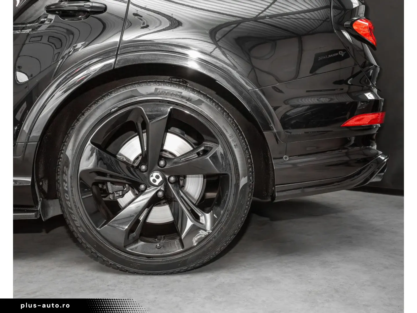 BENTLEY Bentayga V8 FIRST EDITION   STARTECH  LED MULLIN