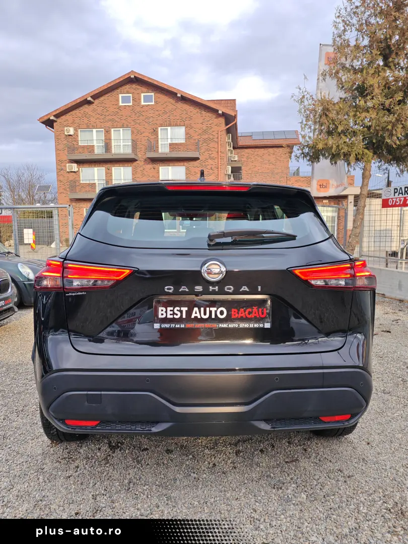 Nissan Qashqai 2022  1 3 Benzina  120.000 Km  TVA INCLUS