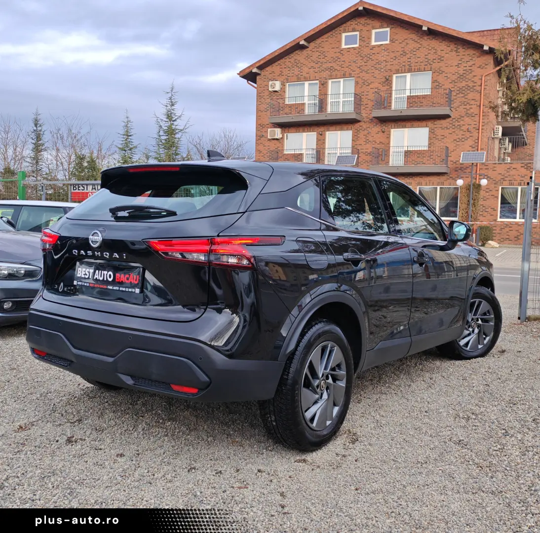 Nissan Qashqai 2022  1 3 Benzina  120.000 Km  TVA INCLUS