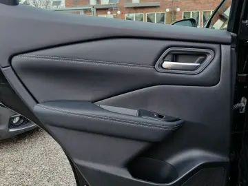 Nissan Qashqai 2022  1 3 Benzina  120.000 Km  TVA INCLUS