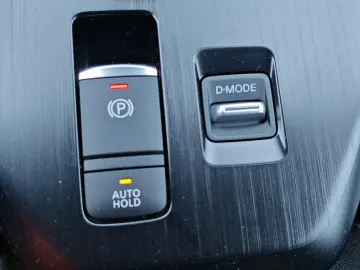 Nissan Qashqai 2022  1 3 Benzina  120.000 Km  TVA INCLUS