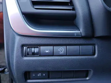 Nissan Qashqai 2022  1 3 Benzina  120.000 Km  TVA INCLUS