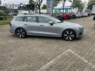 VOLVO V60 T6 Plug-in Hybrid AWD Core W-Pak 19