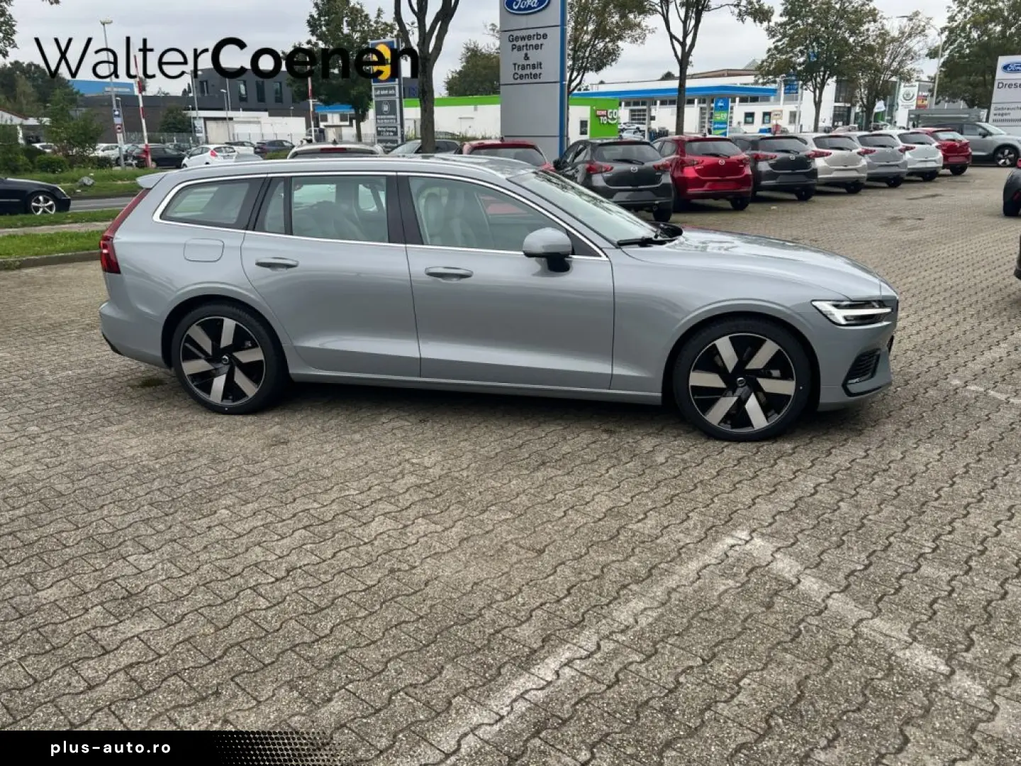 VOLVO V60 T6 Plug-in Hybrid AWD Core W-Pak 19