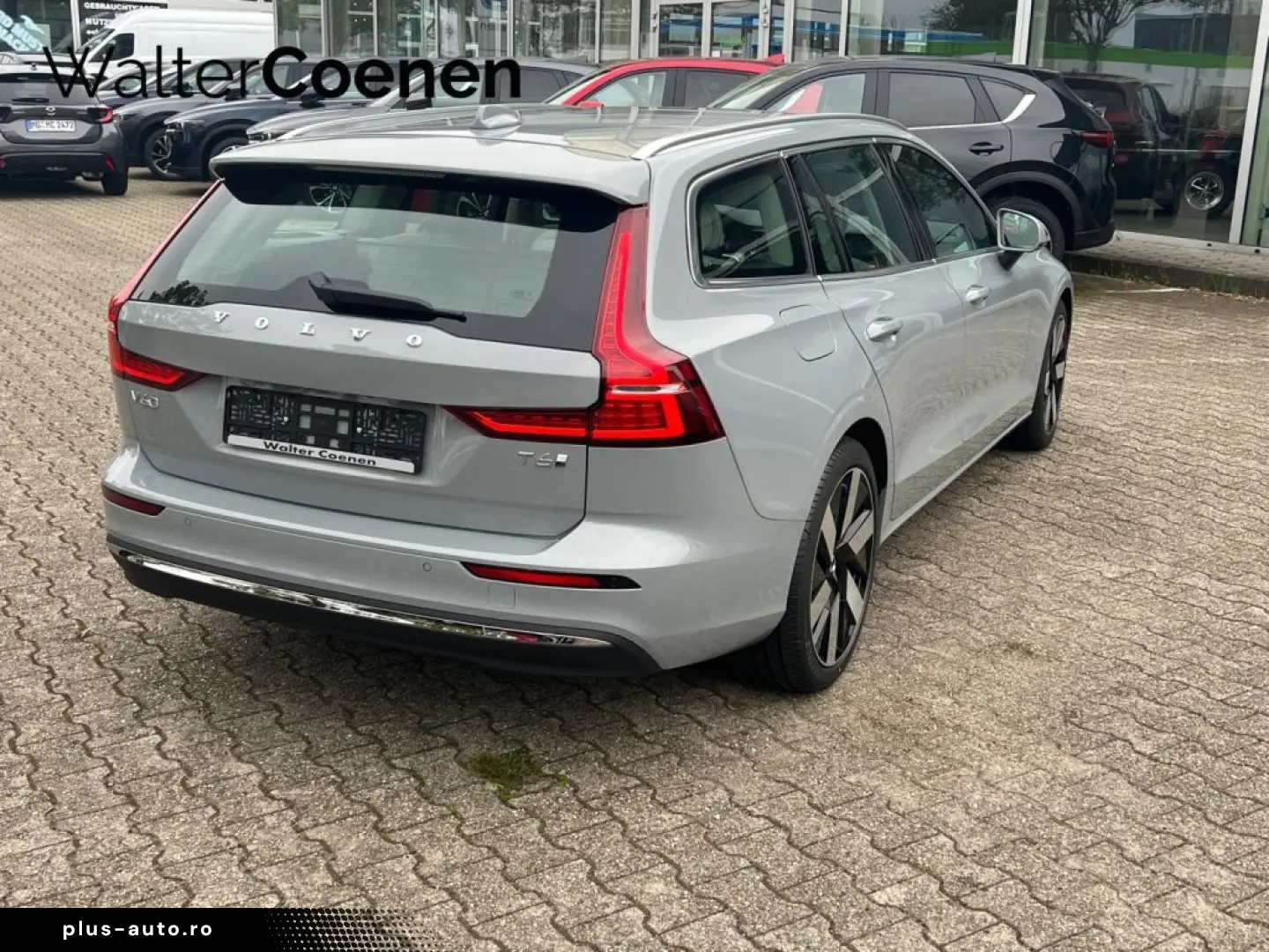 VOLVO V60 T6 Plug-in Hybrid AWD Core W-Pak 19