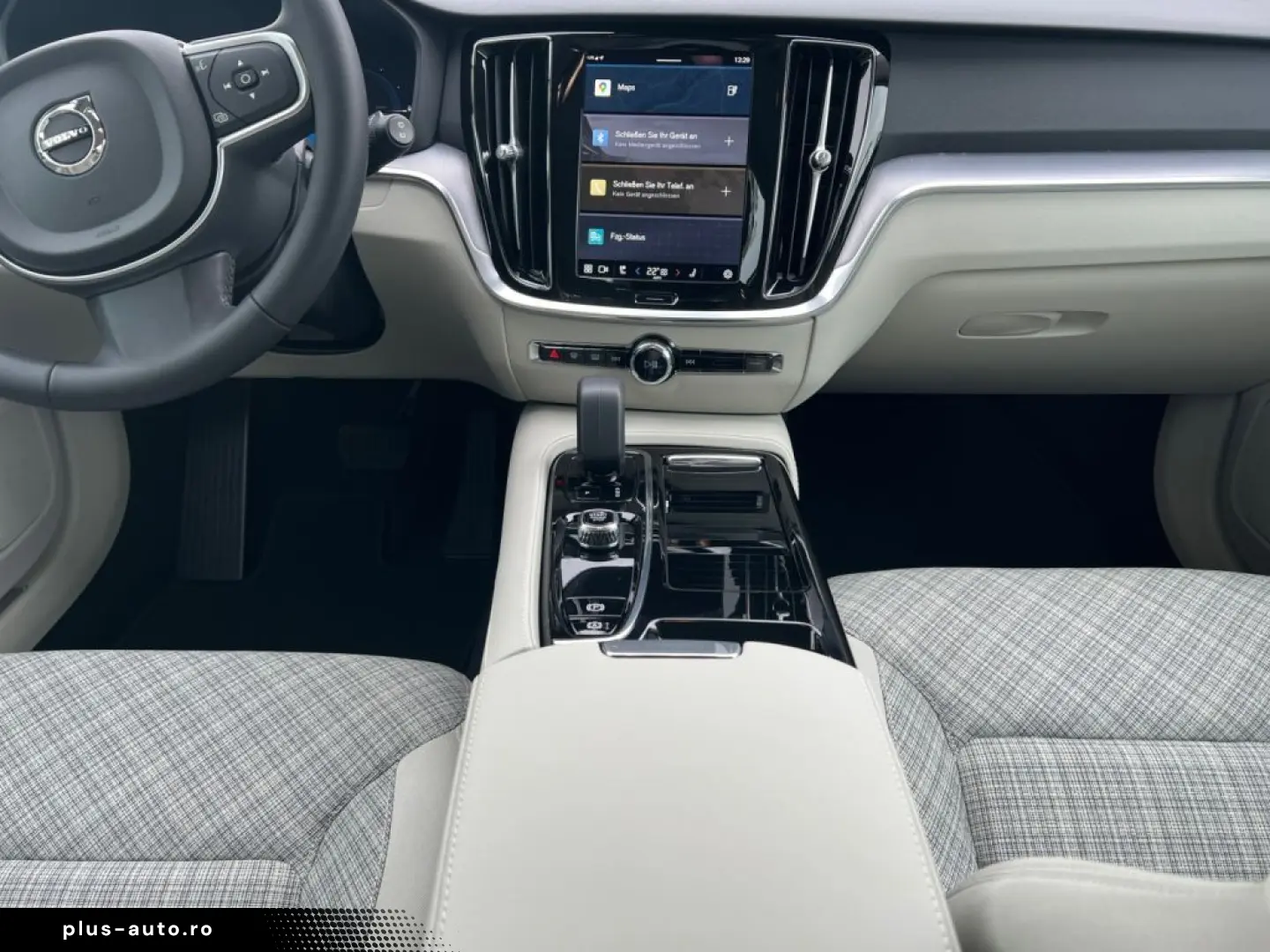 VOLVO V60 T6 Plug-in Hybrid AWD Core W-Pak 19