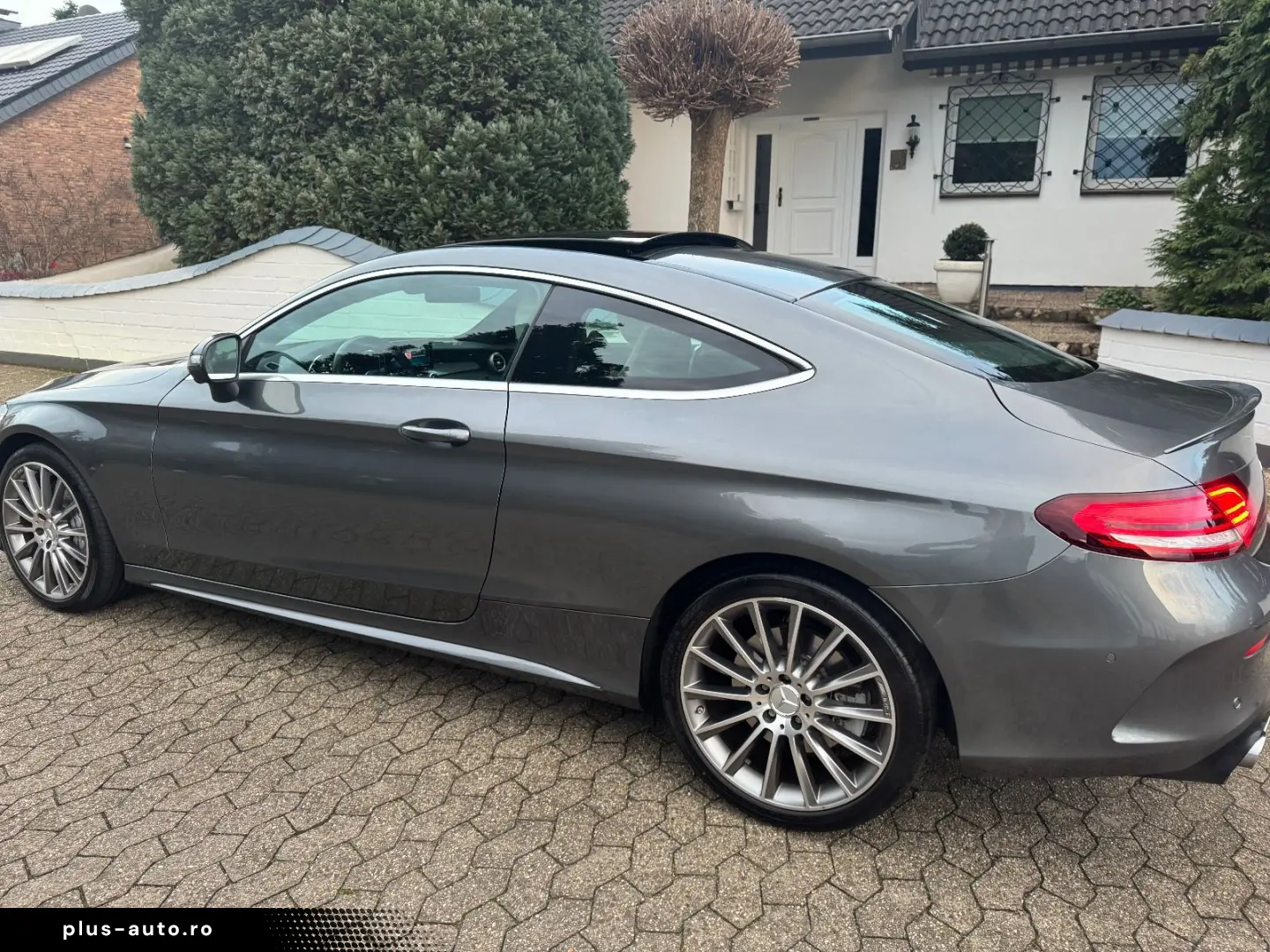 MERCEDES-BENZ C 43 AMG Coupe PANORAMA MULTIBEAM HUD