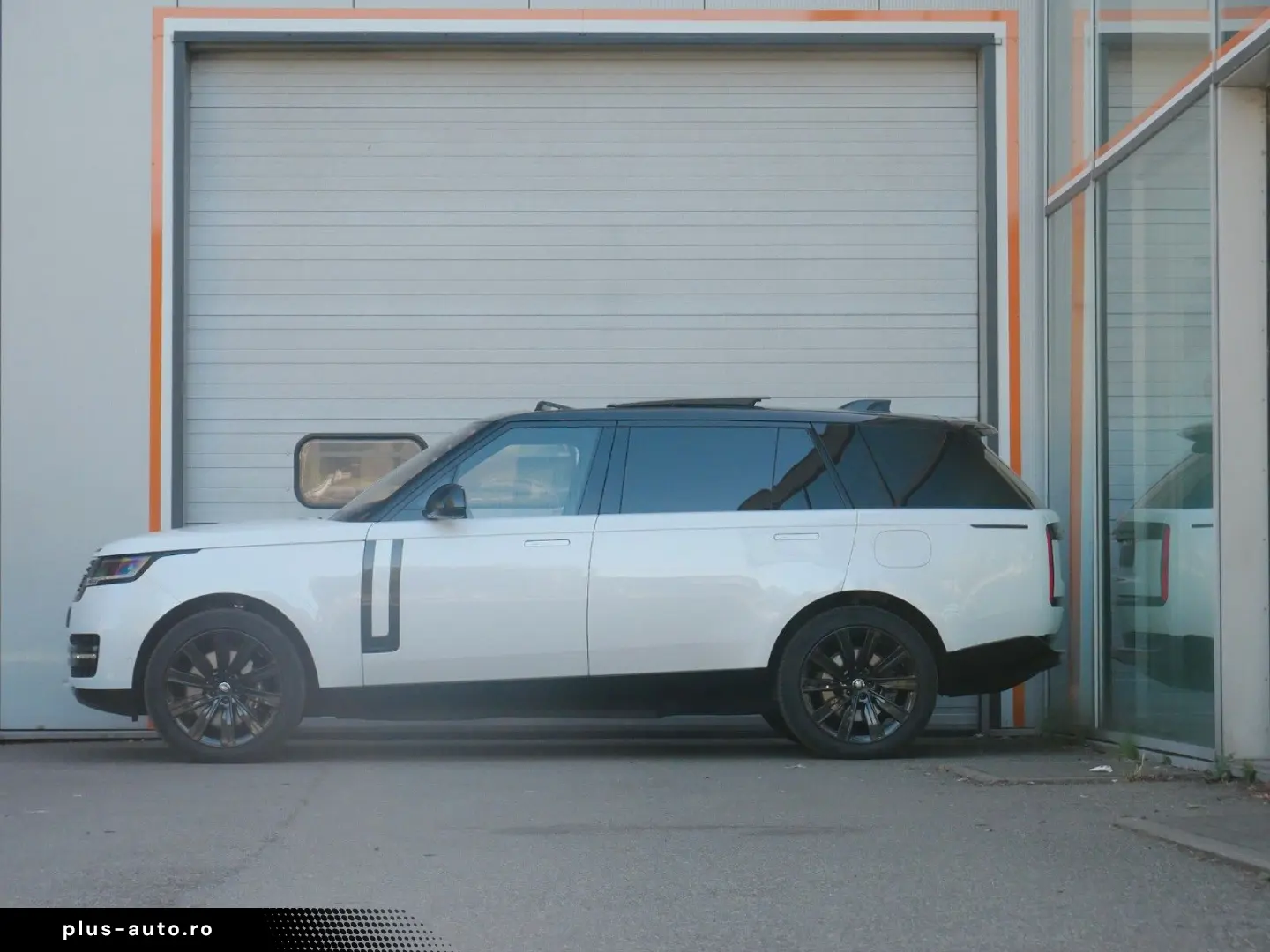 LAND ROVER RR 3.0 PHEV LWB Long Autobiography SV red garnet