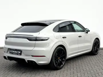 PORSCHE Cayenne Coupe Sport Chrono Paket  PANO  21.ZOLL