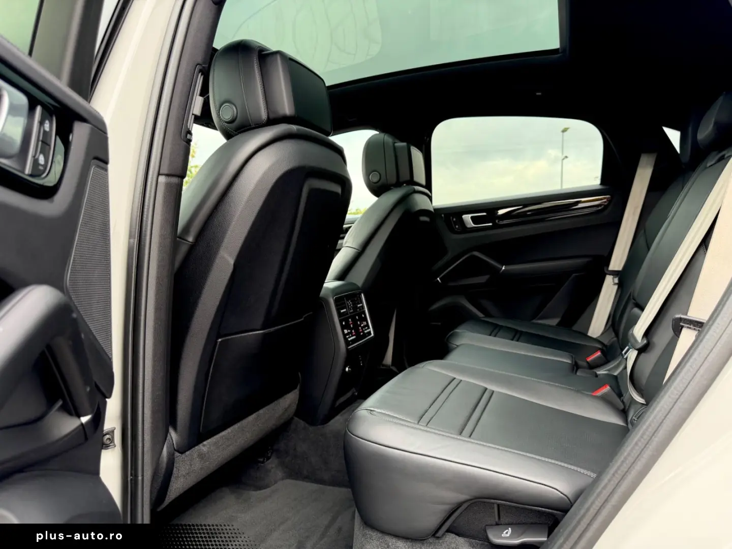 PORSCHE Cayenne Coupe Sport Chrono Paket  PANO  21.ZOLL