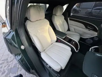BENTLEY Bentayga V8 AZURE FIRST 1 EDITION FULL OPTION