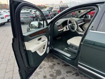 BENTLEY Bentayga V8 AZURE FIRST 1 EDITION FULL OPTION