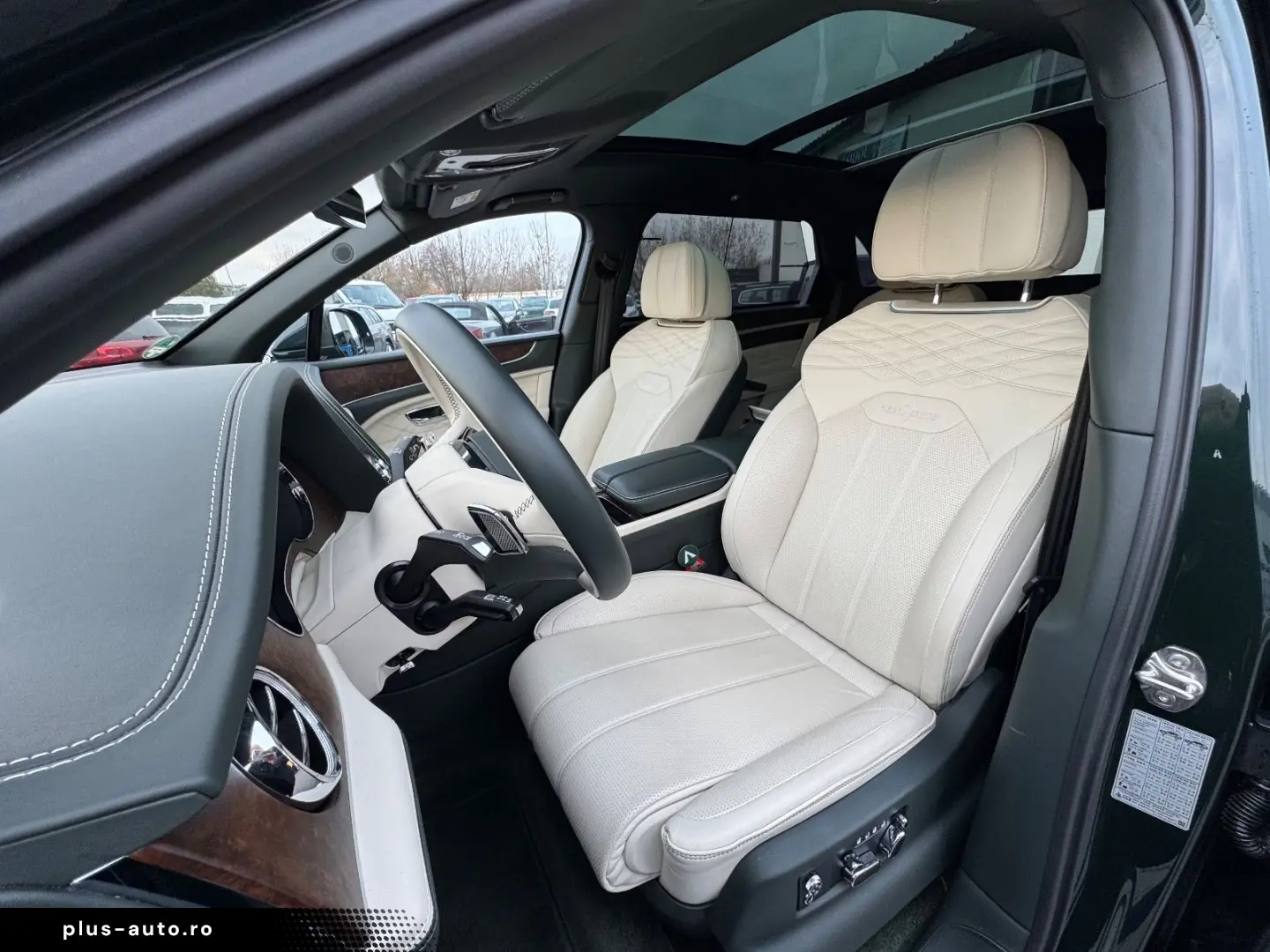 BENTLEY Bentayga V8 AZURE FIRST 1 EDITION FULL OPTION