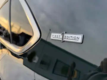 BENTLEY Bentayga V8 AZURE FIRST 1 EDITION FULL OPTION