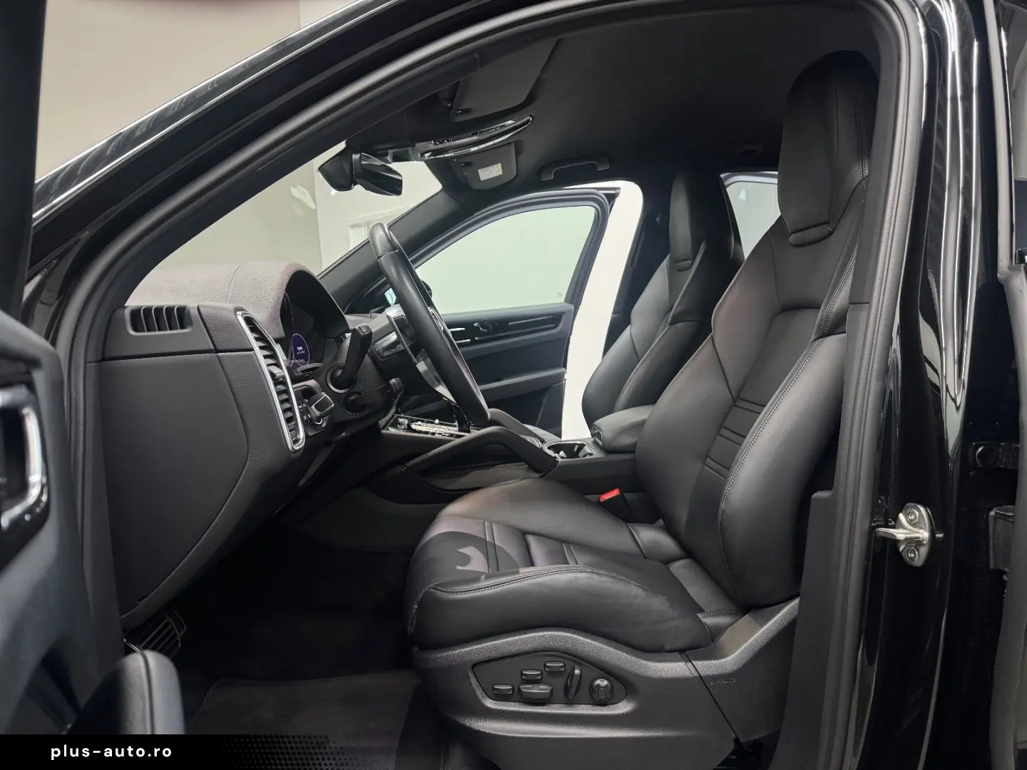 PORSCHE Cayenne S HeadUp ACC 360 Keyles Chrono SoftClose