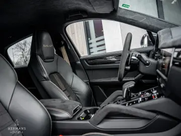 PORSCHE Cayenne Coupé 4.0 Turbo GT   Org. NL   1st Owner