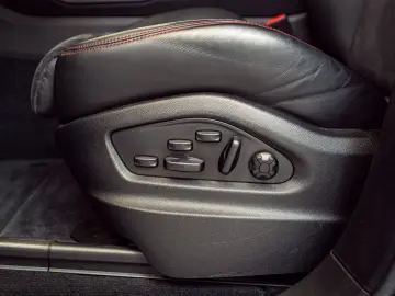 PORSCHE Cayenne GTS HAL Sportdesign Carbon 360  Inno HUD