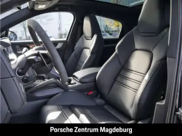 PORSCHE Cayenne S Coupe PASM AZV BOSE ACC PANO HEAD-UP