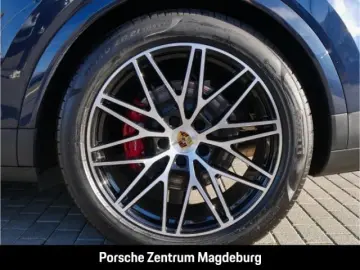 PORSCHE Cayenne S Coupe PASM AZV BOSE ACC PANO HEAD-UP