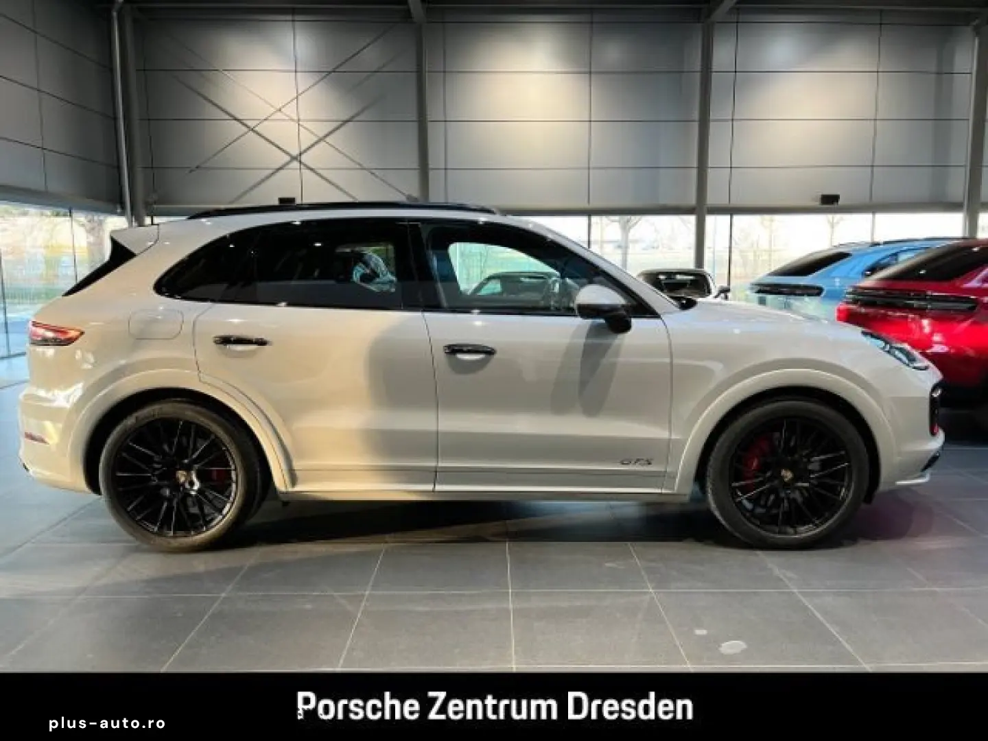 PORSCHE Cayenne GTS Pano SportDesi. Matrix BOSE HomeLink